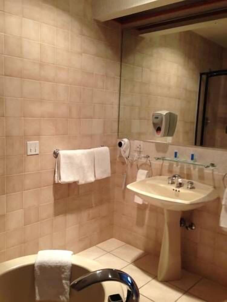 Фото Rodeway Inn Billings Logan Intl Airport, Near St. Vincent Hospital