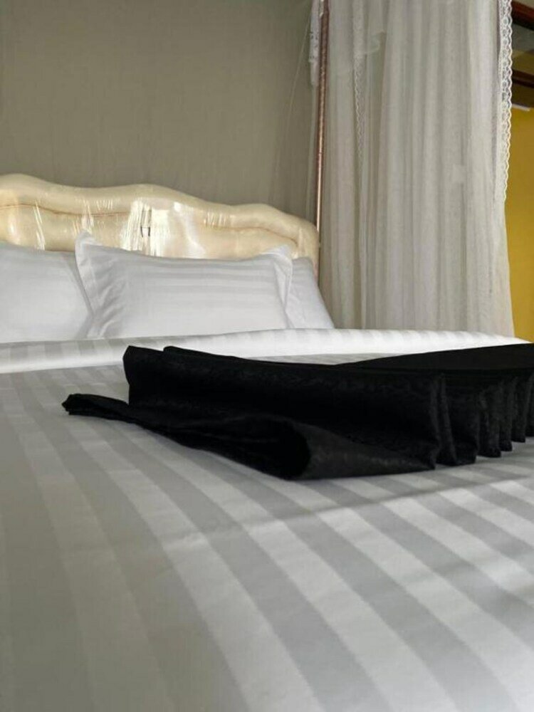 Фото Lishi Resort Hotel