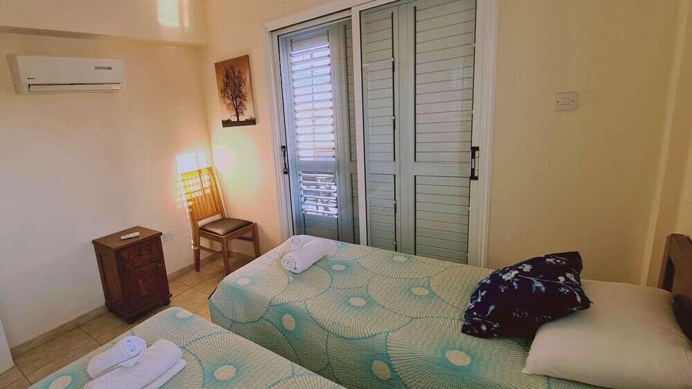 Фото SunShine Apartment by Stay BnB