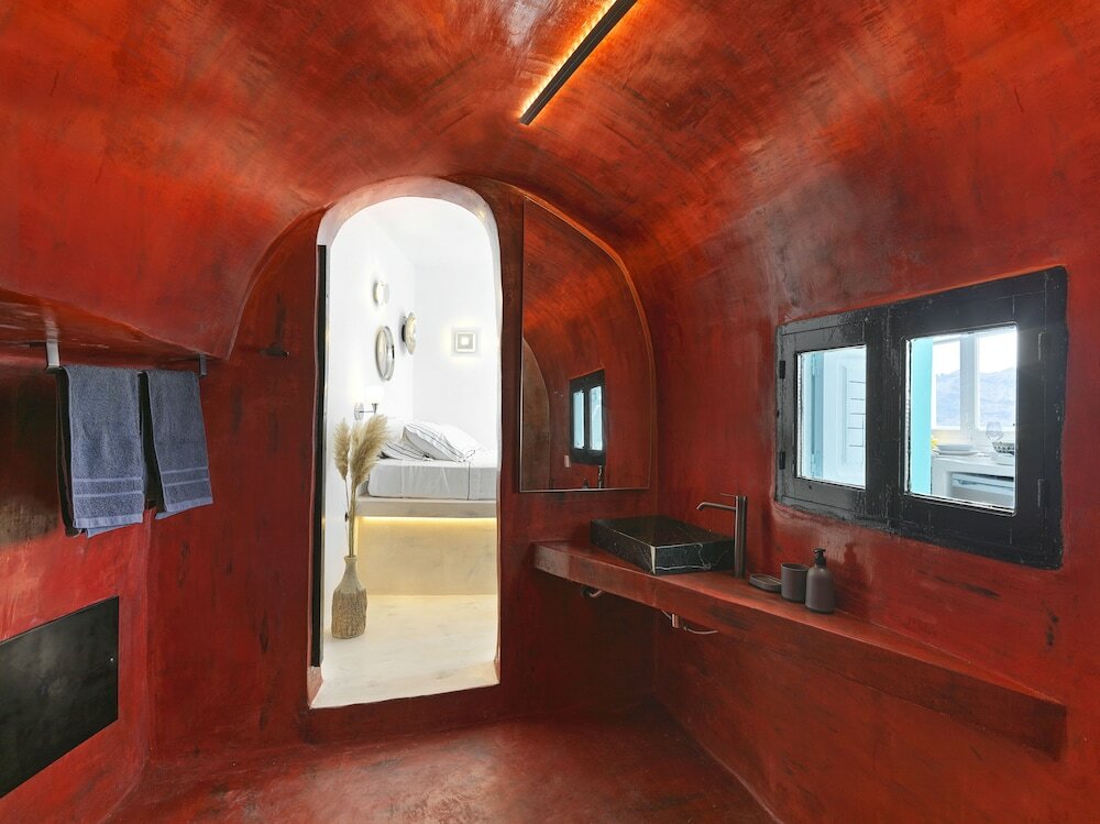 Фото Secret Gem Suites