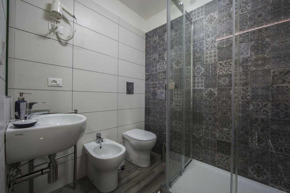 Фото Un Attimo a Roma B&b