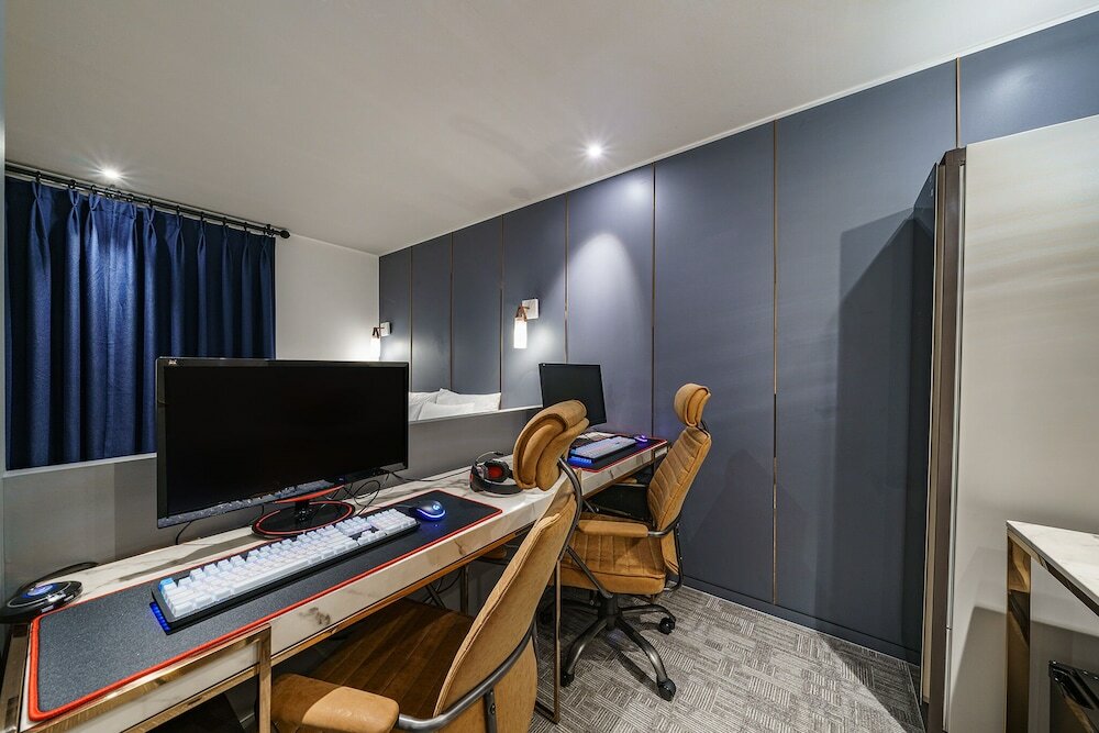 Фото Brown-Dot Hotel Geomdan