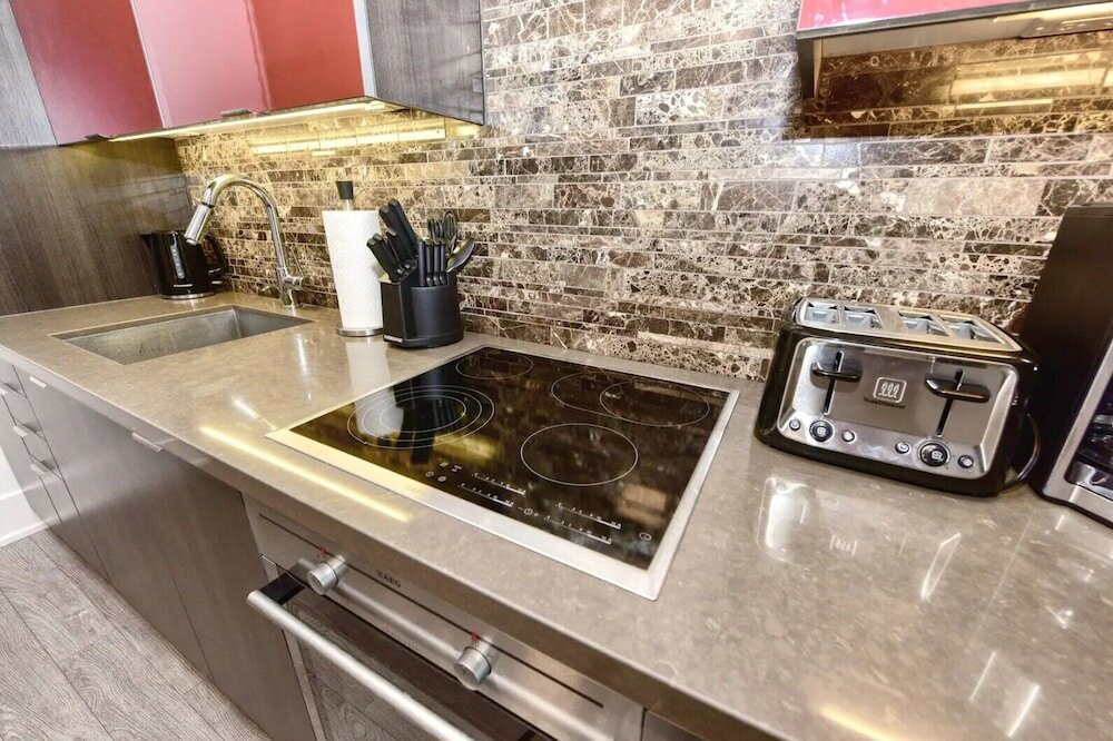 Фото The Bay Suites Mtcc Cn Tower