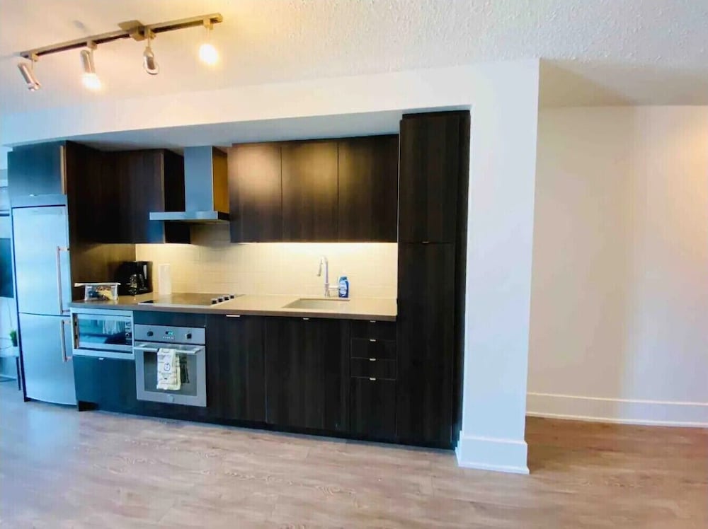 Фото The Bay Suites Mtcc Cn Tower