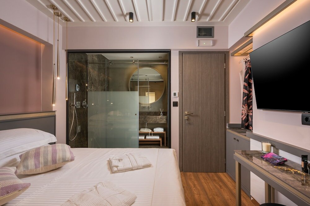 Фото Veneri Boutique Suites