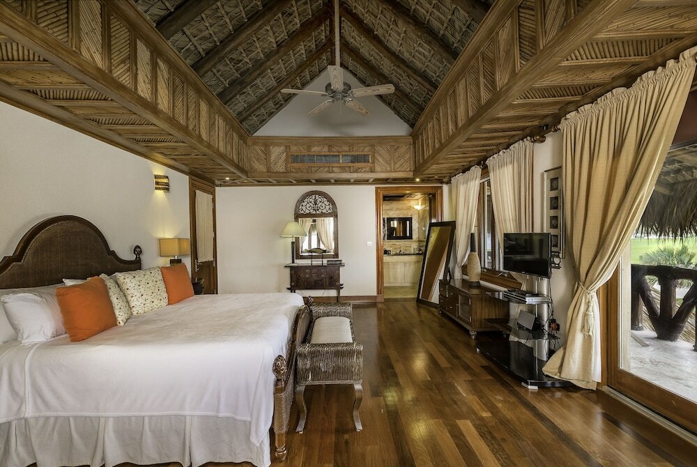 Фото Two Ocean View Caleton Villas in CapCana