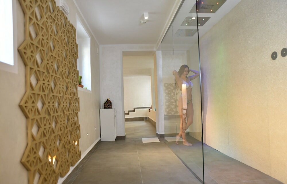 Фото Amsterdam Suite Hotel & SPA