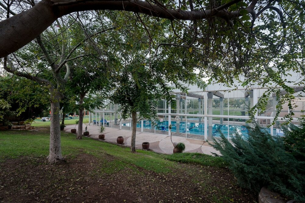 Фото 2Bedroom Apartment in Neot Golf Compound