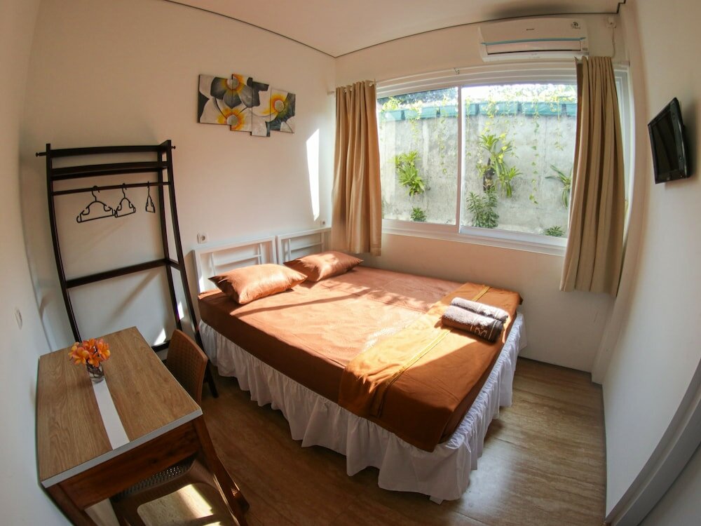 Фото Rion Hostel Bogor