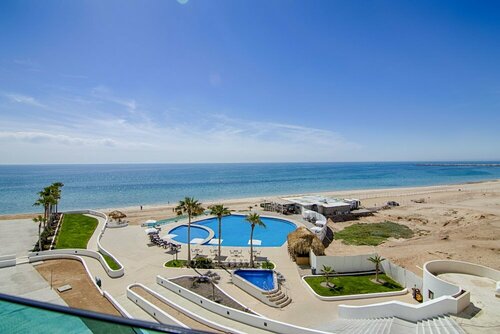 Гостиница Hotel Esmeralda Beach Resort в Пуэрто-Пеньяско