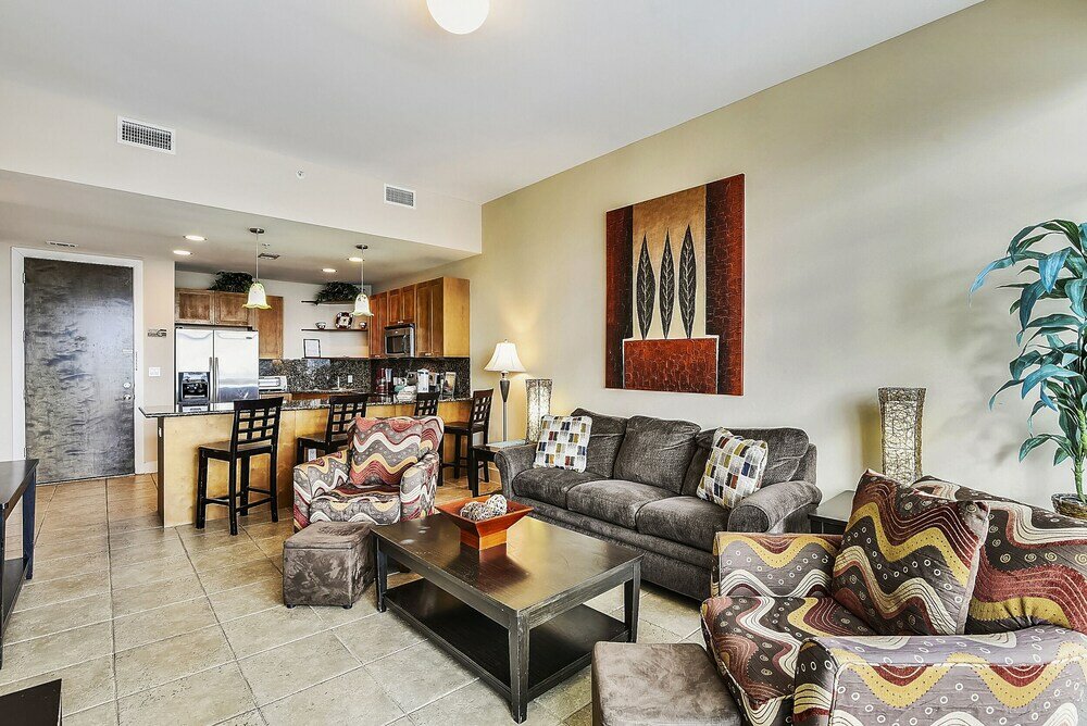 Фото Emerald 707