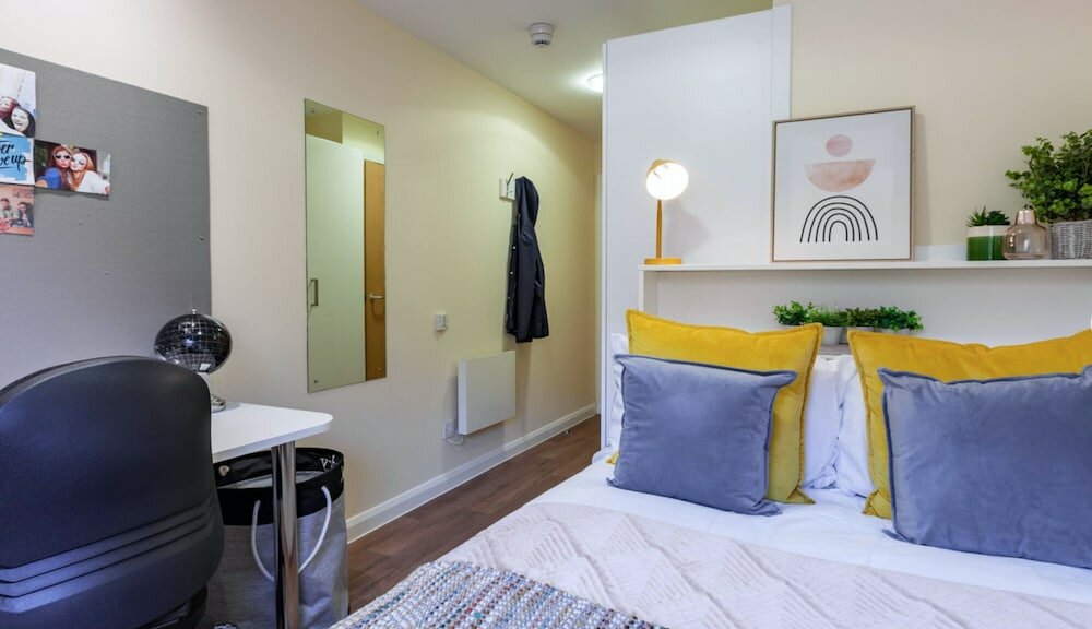 Фото Ensuite Rooms for Students Only-BANGOR