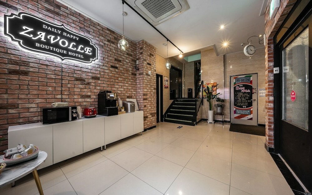 Фото Suwon Station Zavolle