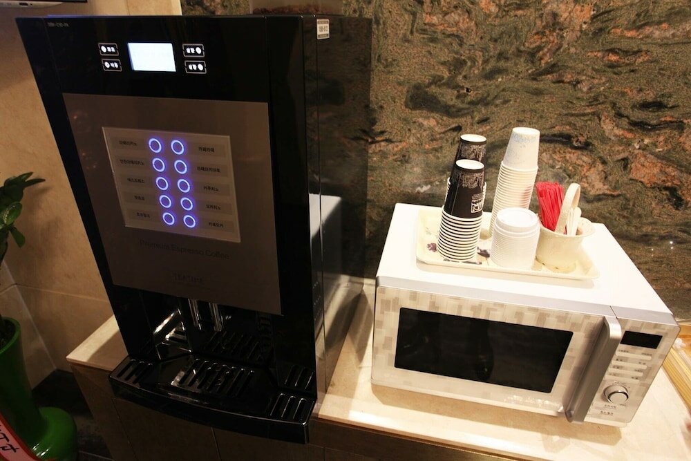 Фото 33555716610