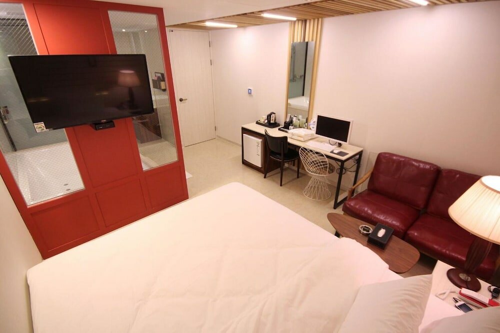 Фото Changwon Sangnam-dong U