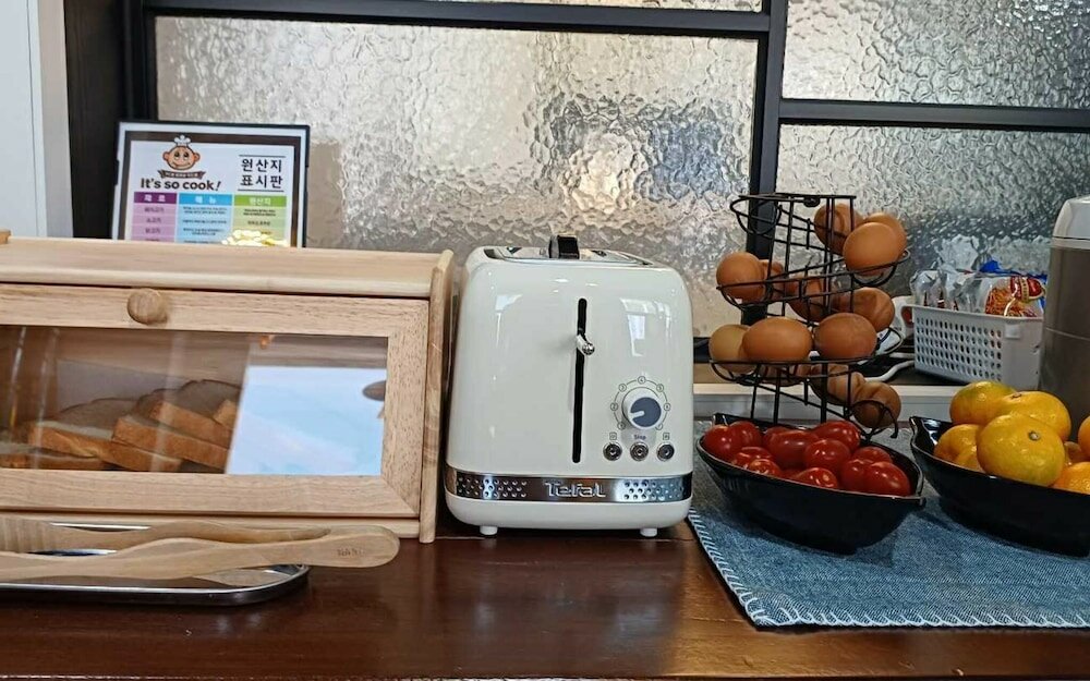 Фото Changwon Sangnam-dong Hotel The Way