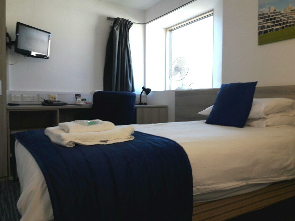 Фото Broadview Hotel