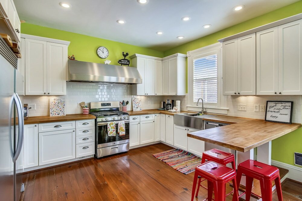 Фото Abfab Seaside Cottage