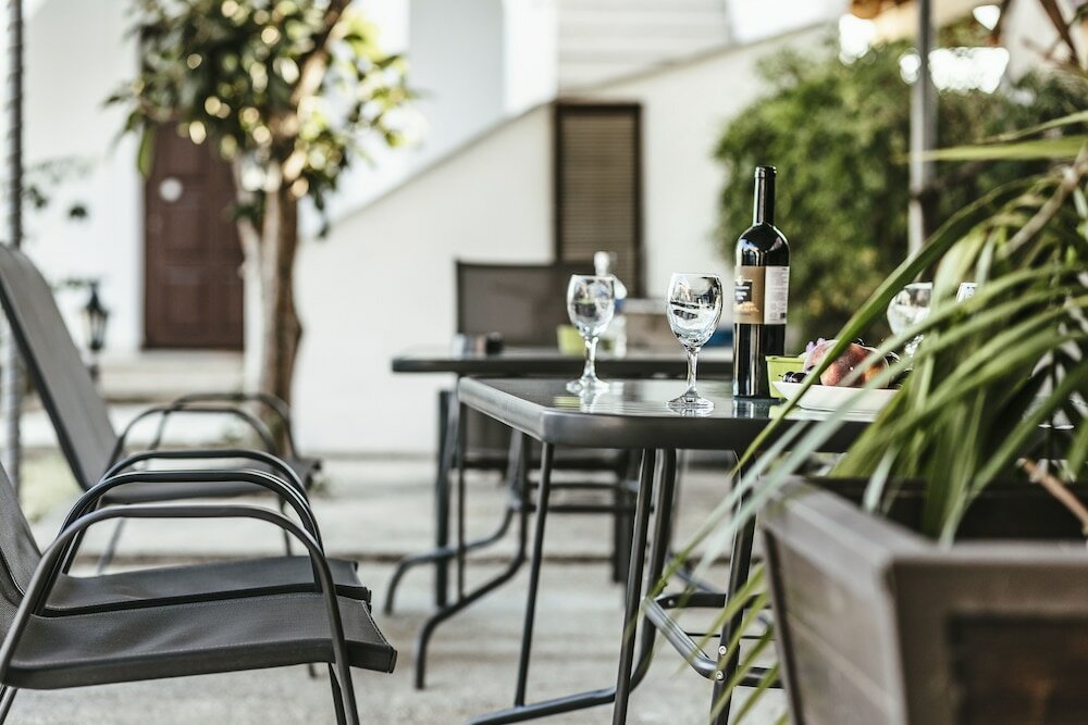 Фото Nikolouzos Sunny Estate