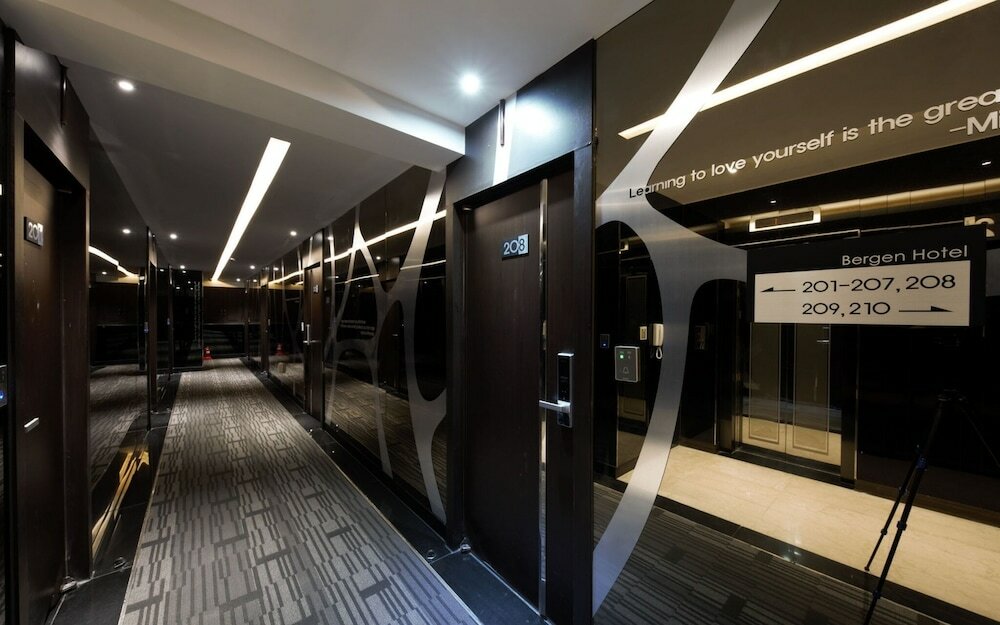 Фото Daejeon Yuseong Bergen Hotel