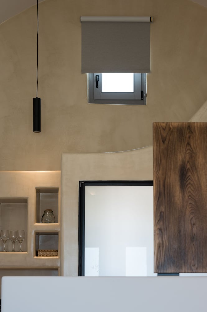 Фото Elements Cozy Suites