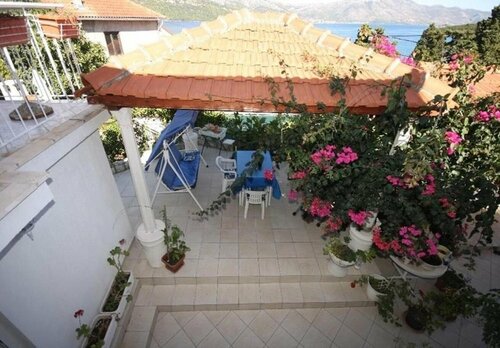 Гостиница Vedro - 50 m From sea - 1- Red в Корчуле
