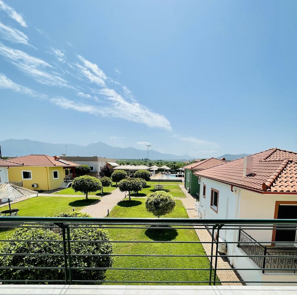 Фото Stomio Villague