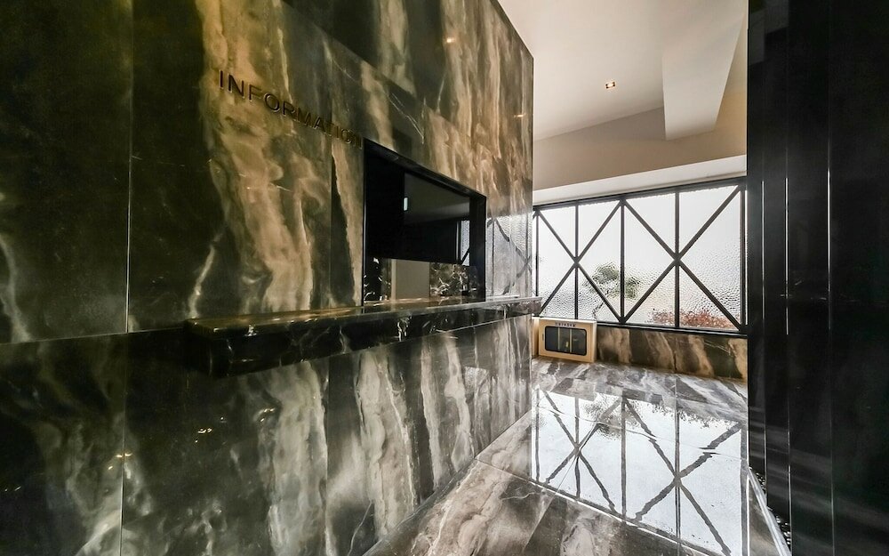 Фото Changwon Jinhae Almond Hotel