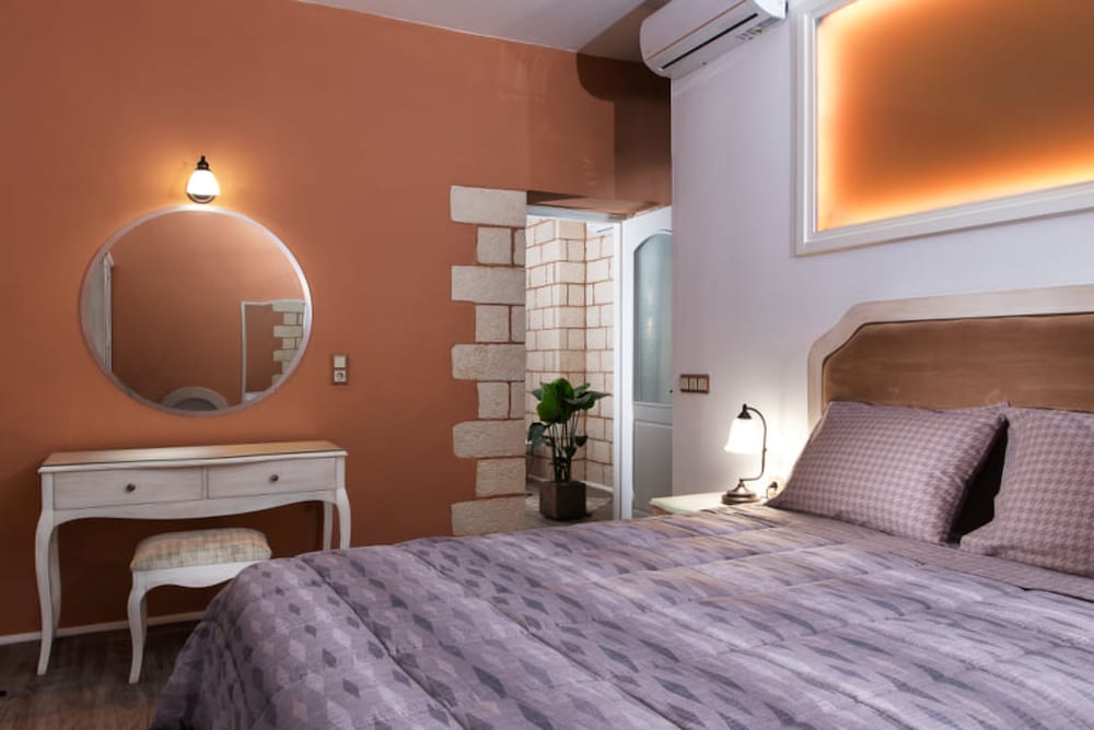 Фото Estia Luxury Living