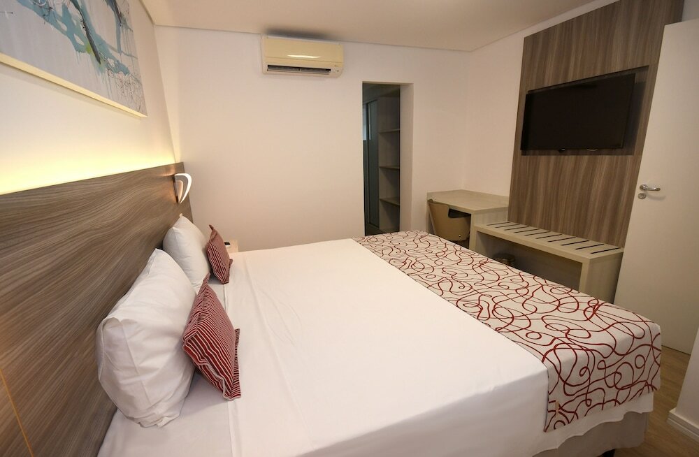 Фото IT Itabira Hotel