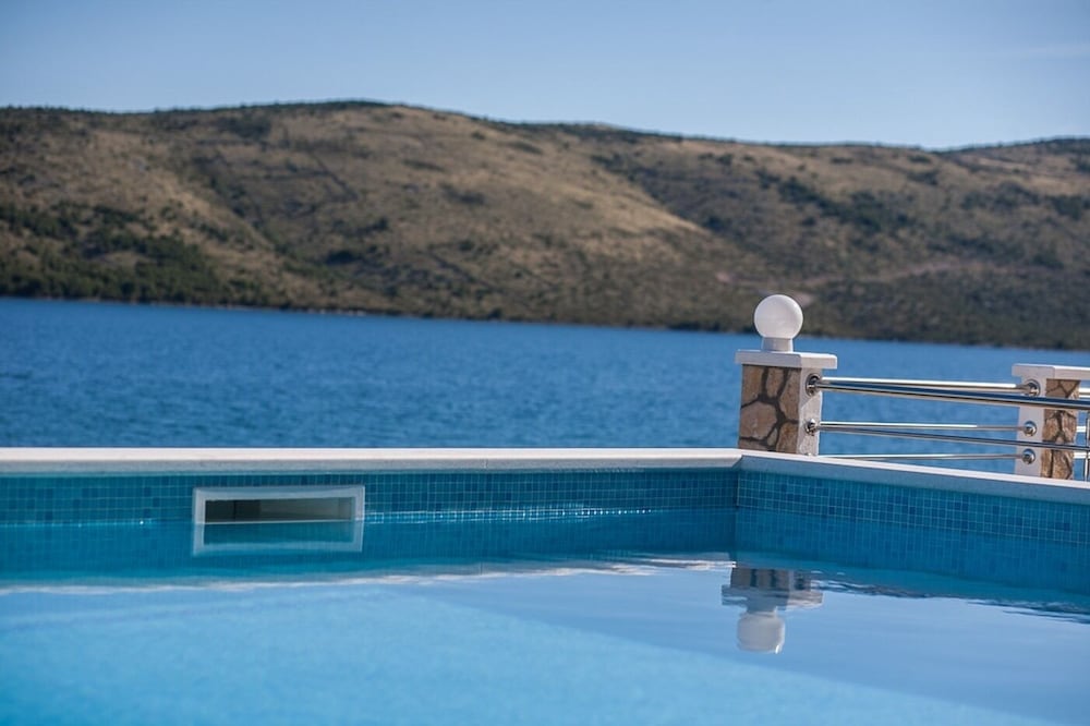 Фото Rose - 30 m From the Beach - A3