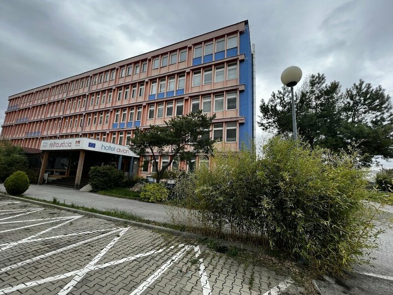 Гостиница Avion в Братиславе