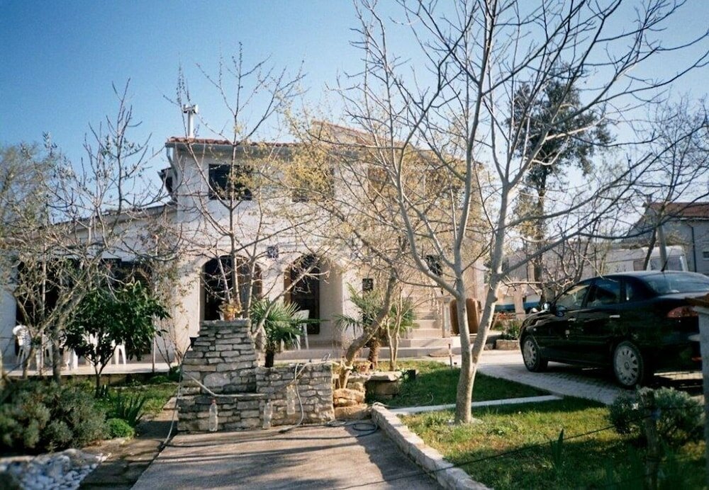 Фото Katrina - With Free Parking - A2-seherezada