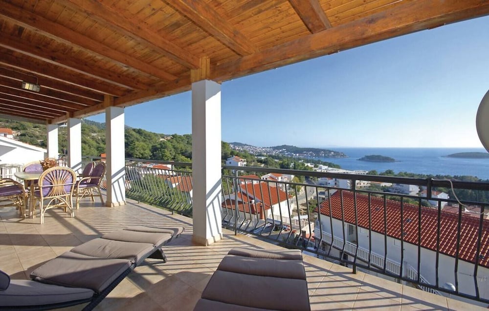 Фото Nadi - sea View - A1