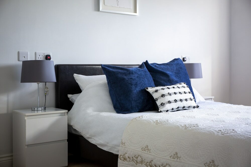 Фото Superb Apartment in Stratford Upon Avon With Free Parking & Wi-fi