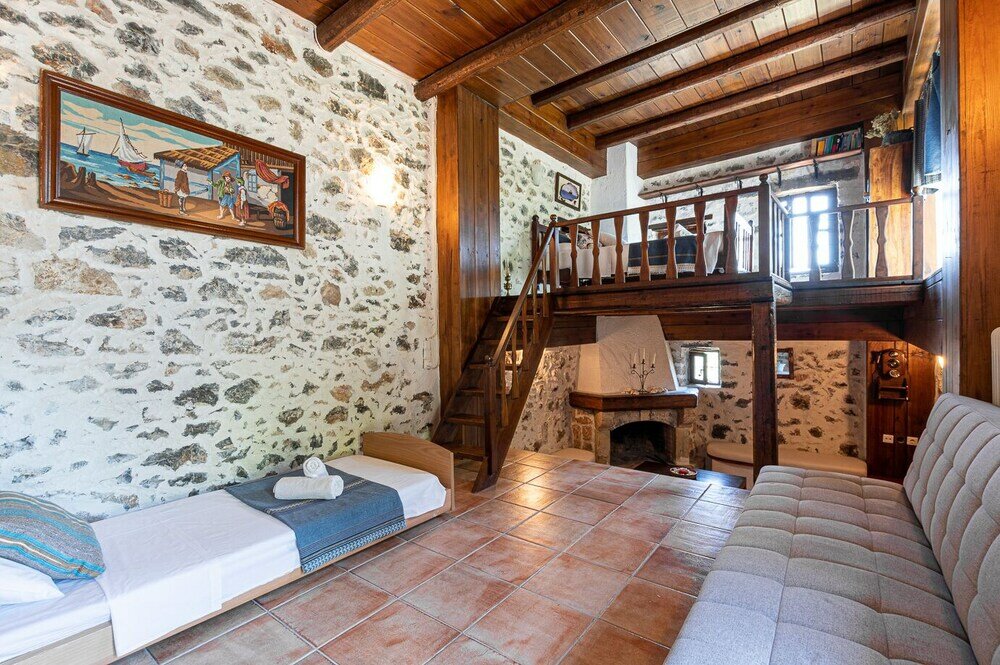 Фото Elia Woodstone Houses