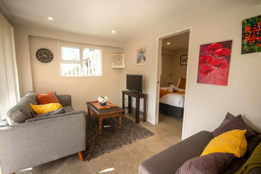 Фото Centrally Located 1 Bedroom Apartment in Auckland