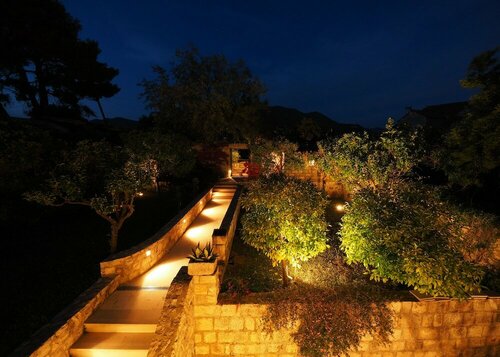 Гостиница 4 Bedroom Villa In Old Cavtat в Цавтате