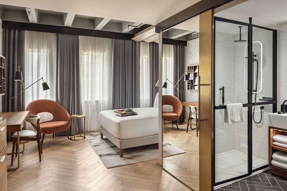 Фото Canopy by Hilton London City