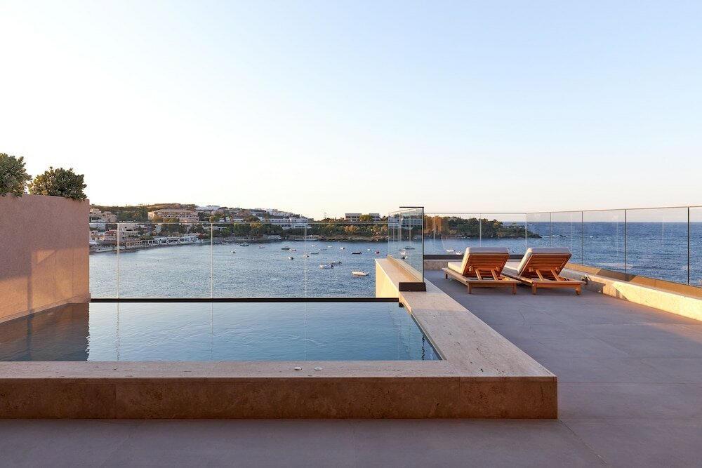 Фото Castello Infinity Suites - Adults Only