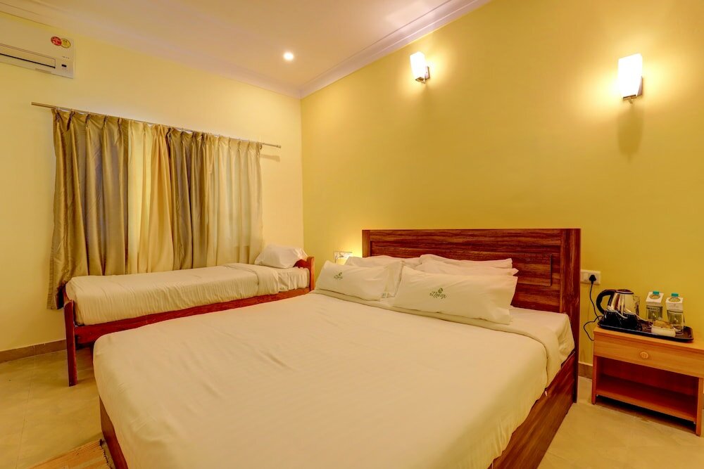 Фото Ezzenza Royal Garden Brindavan Resort