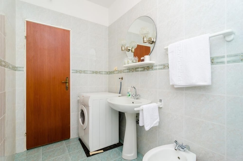 Фото Apartments Peco