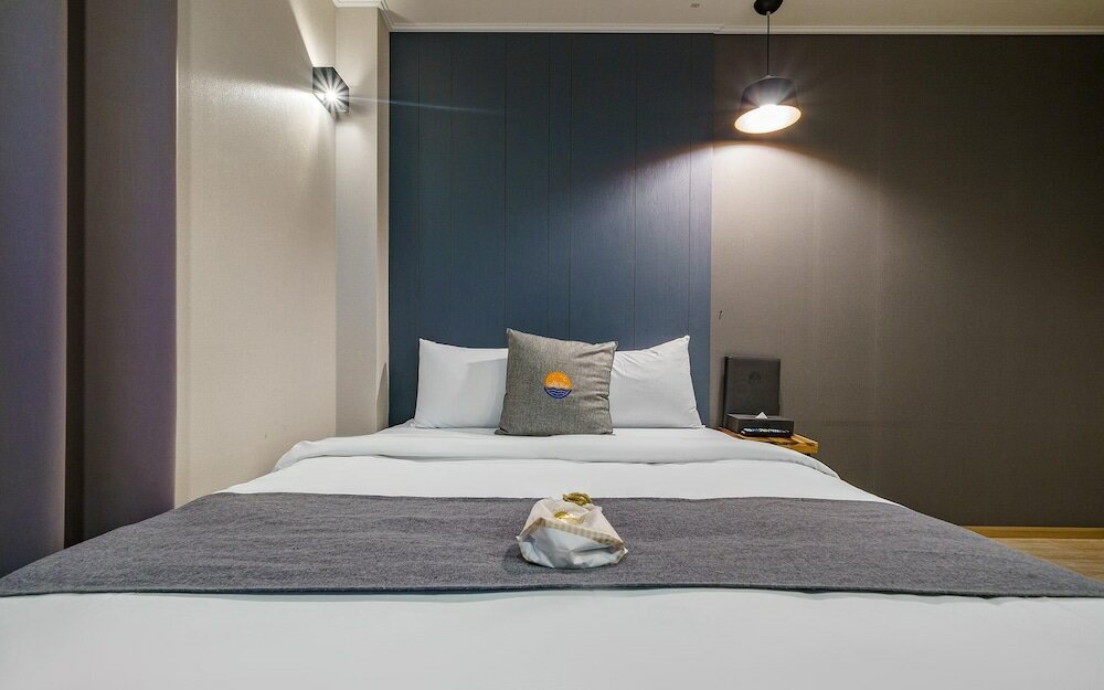 Фото Sokcho Ritz Hotel