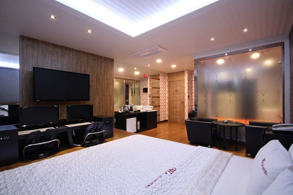 Фото Changwon Masan Hapseongdong Wa