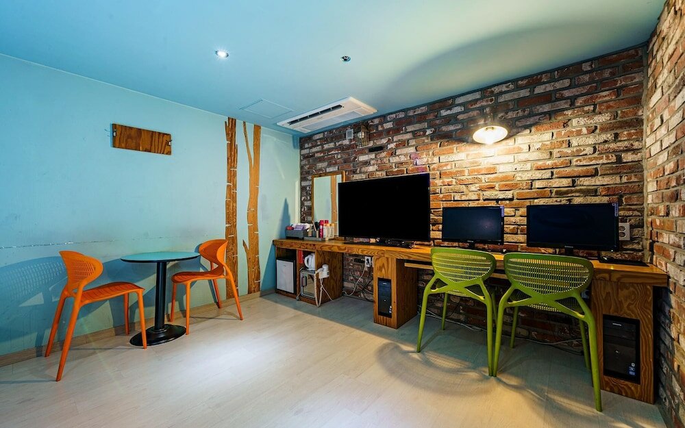 Фото Changwon Sangnam-dong M