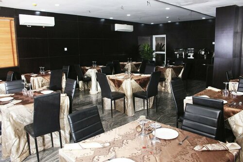 Гостиница Aerol Hotel and Suites в Лагосе