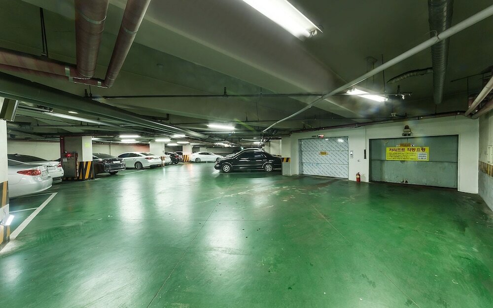 Фото Goyang Hwajeong Vole Hotel