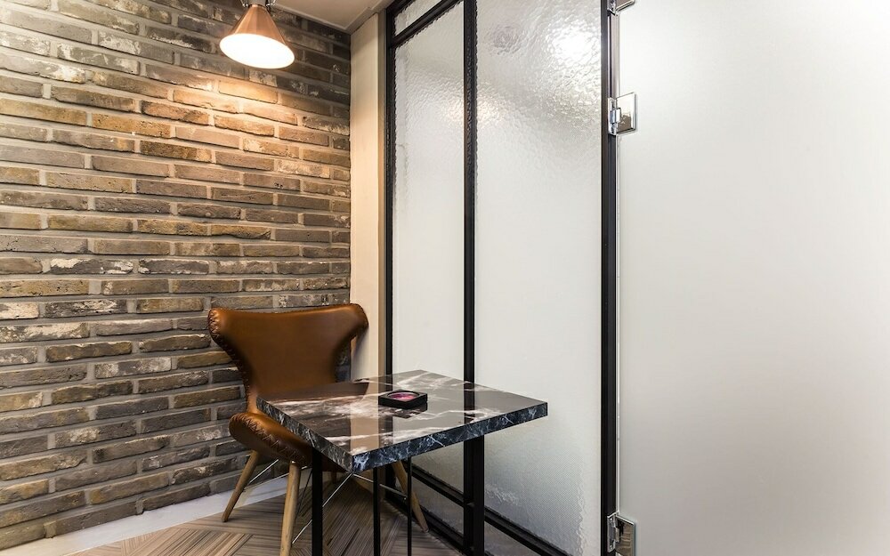 Фото Suwon City Hall Station Dean