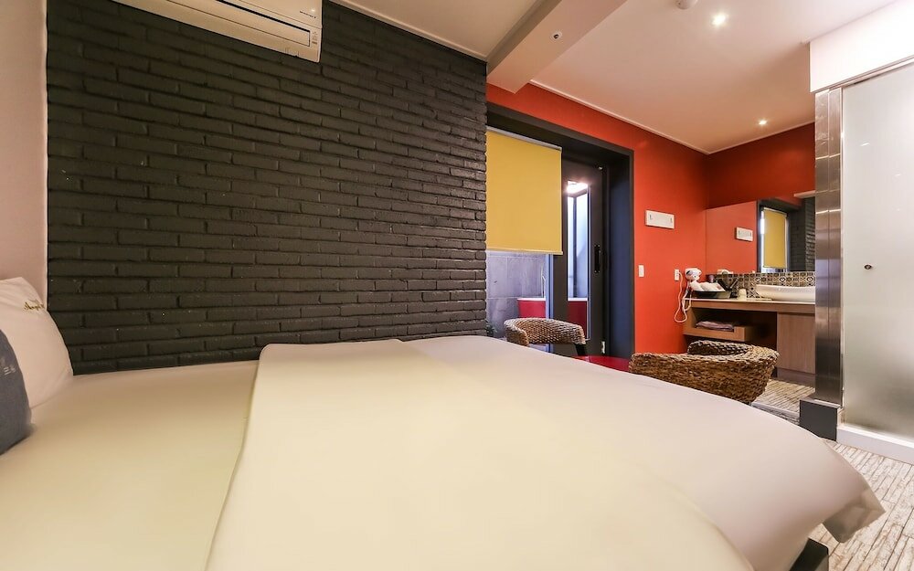 Фото Changwon Sangnam-dong Angel