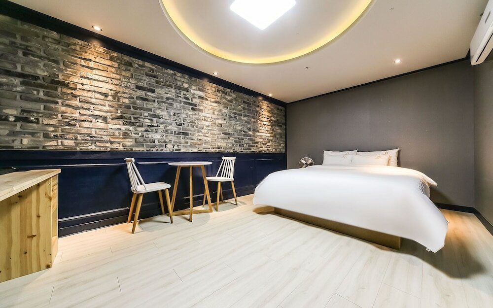 Фото Changwon Sangnamdong Hotel Jm